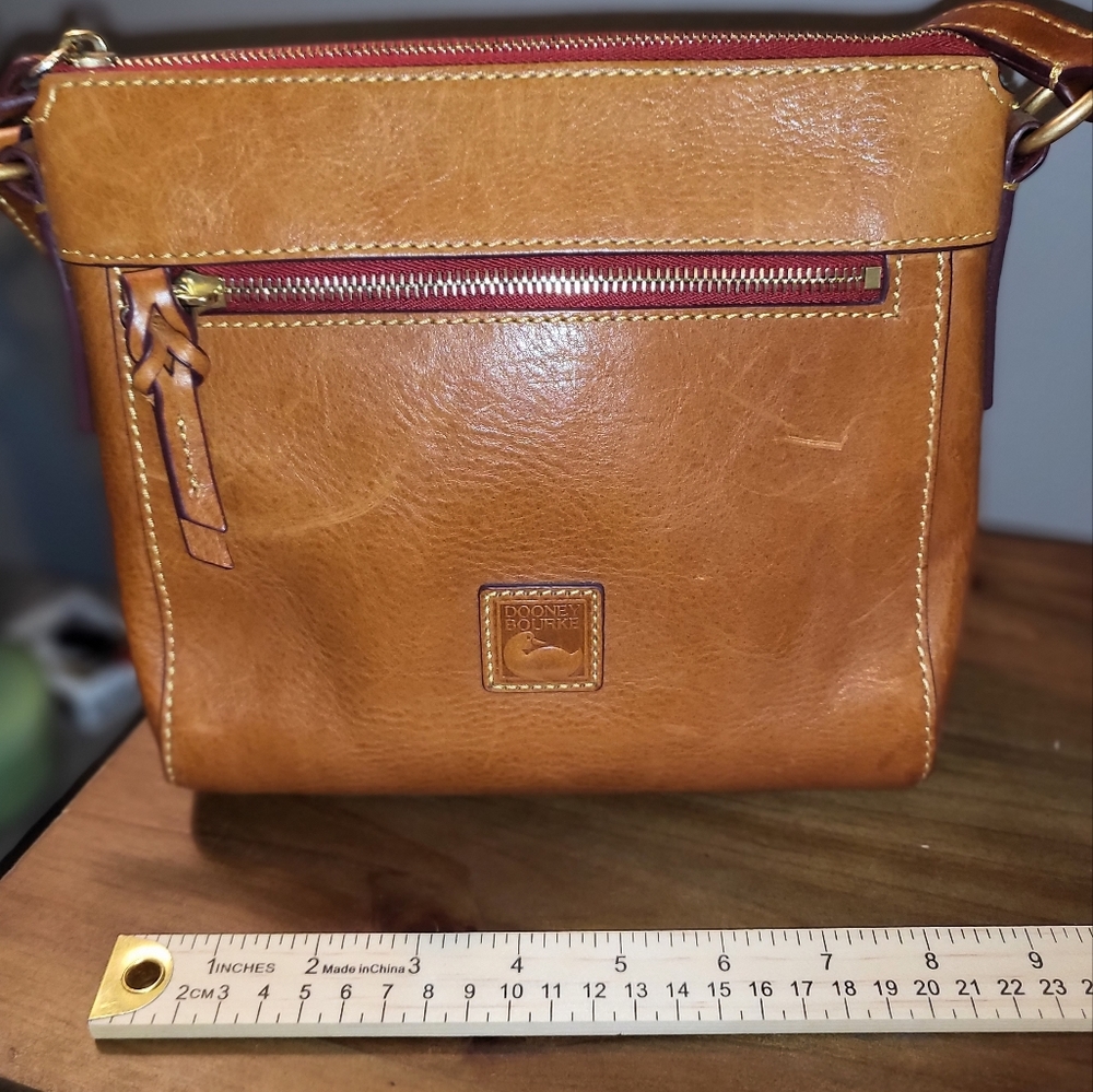 Dooney and Bourke small leather purse